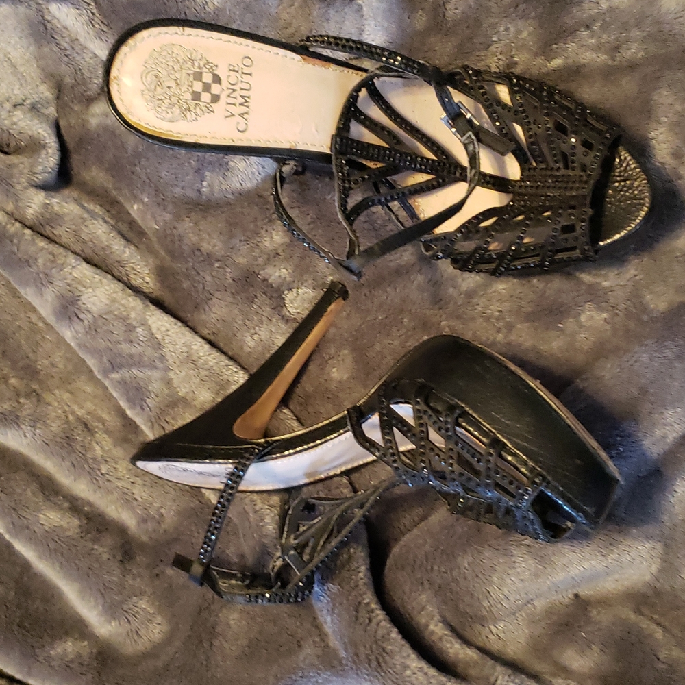 Dazzling Black strapped open toe heels by Vince Camuto